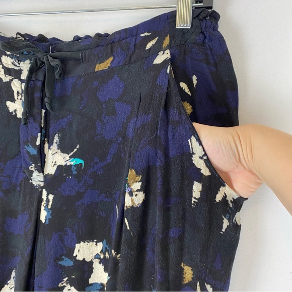 Wilfred (Aritzia) Marais Crepe Watercolour Floral Print Trouser - Picture 5 of 13
